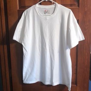 Hanes white shirt